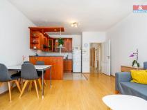 Prodej bytu 2+kk, Pardubice - Staré Čívice, Přeloučská, 59 m2