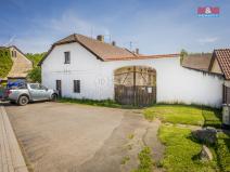 Prodej rodinného domu, Jesenice, 750 m2