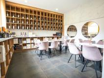 Prodej obchodního prostoru, Lednice, 21. dubna, 55 m2