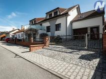 Prodej rodinného domu, Záblatí, 304 m2