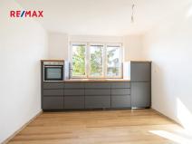 Prodej bytu 2+kk, Praha - Malešice, Chotouňská, 34 m2