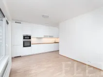 Pronájem bytu 2+kk, Praha - Hloubětín, Waltariho, 50 m2