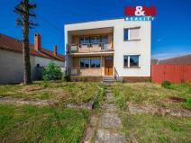 Prodej rodinného domu, Lesná, 180 m2