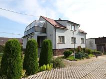 Prodej rodinného domu, Srby, 250 m2