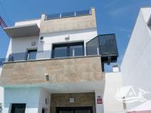 Prodej vily, Torrevieja, Španělsko, 95 m2