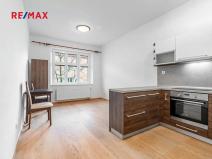 Prodej bytu 2+kk, Praha - Vysočany, Špitálská, 57 m2