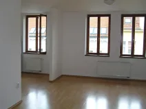Pronájem bytu 2+1, Praha - Bubeneč, Šmeralova, 61 m2