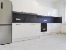 Pronájem bytu 2+1, Praha - Nusle, Petra Rezka, 68 m2