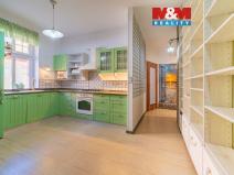 Prodej bytu 3+1, Karlovy Vary, Příčná, 76 m2