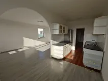 Pronájem bytu 3+1, Praha - Podolí, Ve svahu, 80 m2