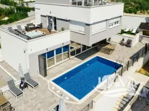 Prodej vily, Podstrana, Chorvatsko, 220 m2