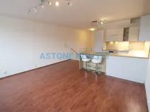Pronájem bytu 2+kk, Praha - Vysočany, Skloněná, 60 m2