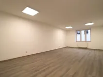 Pronájem kanceláře, Modřice, Brněnská, 34 m2