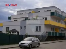 Pronájem bytu 1+kk, Praha - Vinoř, Českodubská, 36 m2