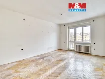 Prodej bytu 2+1, Ostrov, Myslbekova, 63 m2