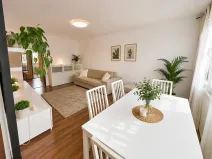 Pronájem bytu 3+kk, Praha, Vysočanská, 75 m2