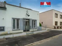 Pronájem bytu 1+kk, Holice, Husova, 38 m2