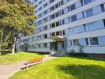 Prodej bytu 2+kk, Praha - Kobylisy, Třebenická, 39 m2