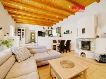 Prodej rodinného domu, Valy, Na Stráni, 238 m2