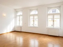 Prodej bytu 2+kk, Praha - Nové Město, Koubkova, 52 m2