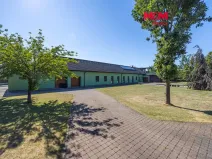 Prodej rodinného domu, Přerov nad Labem, 520 m2