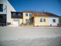 Prodej rodinného domu, Dobrovice, Petra Bezruče, 187 m2