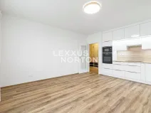 Pronájem bytu 2+kk, Praha - Kbely, Sedlářova, 52 m2