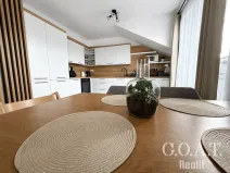 Prodej bytu 4+kk, Vochov, 81 m2