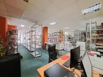 Pronájem skladu, Zlín, Masarykova, 180 m2