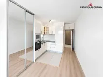 Prodej bytu 1+kk, Praha, Zakšínská, 30 m2