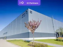 Pronájem skladu, Praha - Horní Počernice, Sezemická, 5000 m2