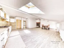 Prodej bytu 2+kk, Praha - Střešovice, Na Petynce, 89 m2