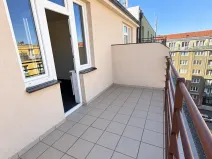 Pronájem bytu 1+kk, Praha - Vršovice, K louži, 35 m2