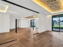 Prodej bytu 4+kk, Praha - Holešovice, Komunardů, 181 m2