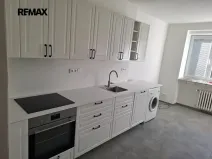 Pronájem bytu 2+1, Praha - Podolí, Podolská, 67 m2