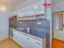 Pronájem bytu 1+1, Pardubice, Štrossova, 38 m2
