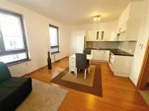 Pronájem bytu 1+kk, Praha - Žižkov, Baranova, 40 m2