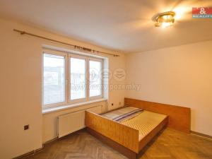Prodej bytu 3+1, Valašské Meziříčí - Krásno nad Bečvou, Nádražní, 68 m2