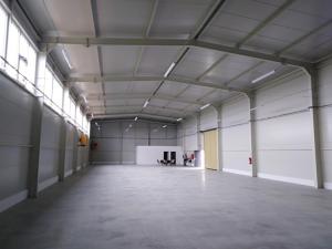 Pronájem výrobních prostor, Znojmo, Jevišovická, 607 m2