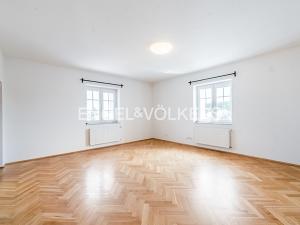 Pronájem vily, Průhonice, U Komárova, 610 m2