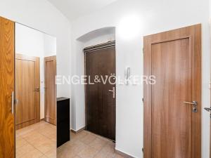 Prodej bytu 2+1, Praha - Smíchov, U Klavírky, 63 m2