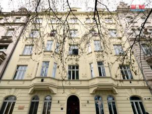 Prodej bytu 4+kk, Praha - Smíchov, Janáčkovo nábřeží, 173 m2