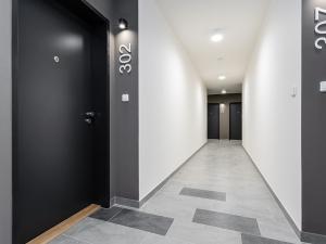 Pronájem bytu 1+kk, Praha - Třebonice, Thomasova, 29 m2