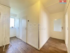 Prodej bytu 2+1, Lubenec, Karlovarská, 69 m2
