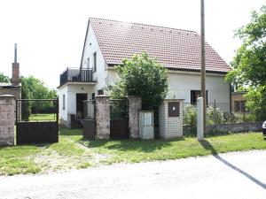Prodej rodinného domu, Záryby, 150 m2