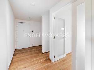 Pronájem bytu 2+kk, Praha - Holešovice, Jankovcova, 65 m2