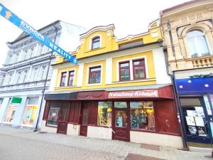 Pronájem obchodního prostoru, Kladno, T. G. Masaryka, 37 m2