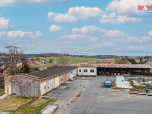 Prodej zemědělské usedlosti, Lišany, Pražská, 9000 m2