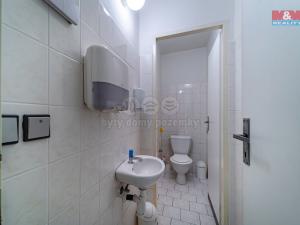 Pronájem obchodního prostoru, Mariánské Lázně, Tyršova, 30 m2