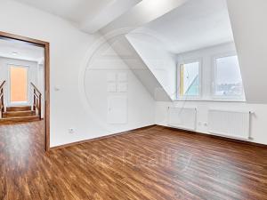 Prodej bytu 2+kk, Karlovy Vary, U Trati, 63 m2